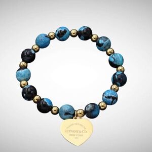 💙Blue Beaded Bracelet w/ Gold Heart Charm Brand New!